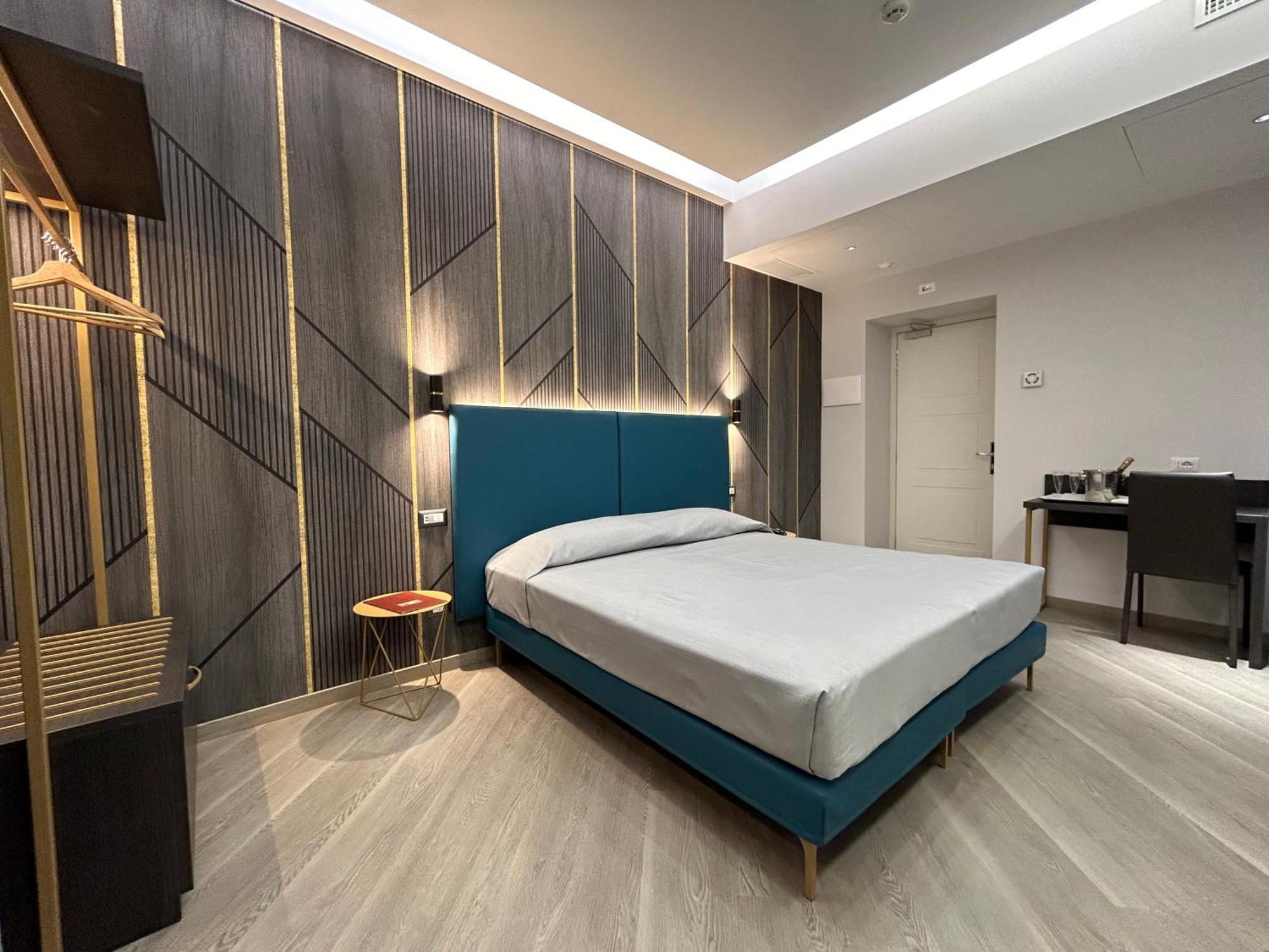 רומא Hotel Contilia מראה חיצוני תמונה