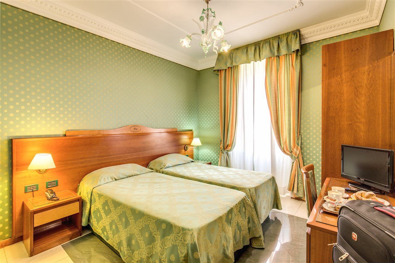 רומא Hotel Contilia מראה חיצוני תמונה